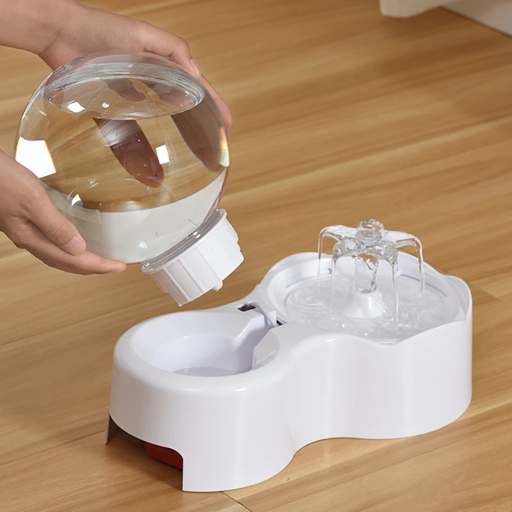 AquaFlow™: Automatic Water Dispenser for Continuous Pet Hydration